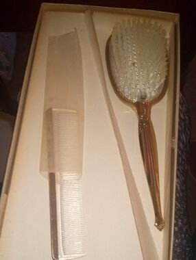 Vintage Gold Handle Hair Brush with Clear Bristles